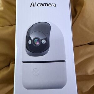 AI Camera White and Black